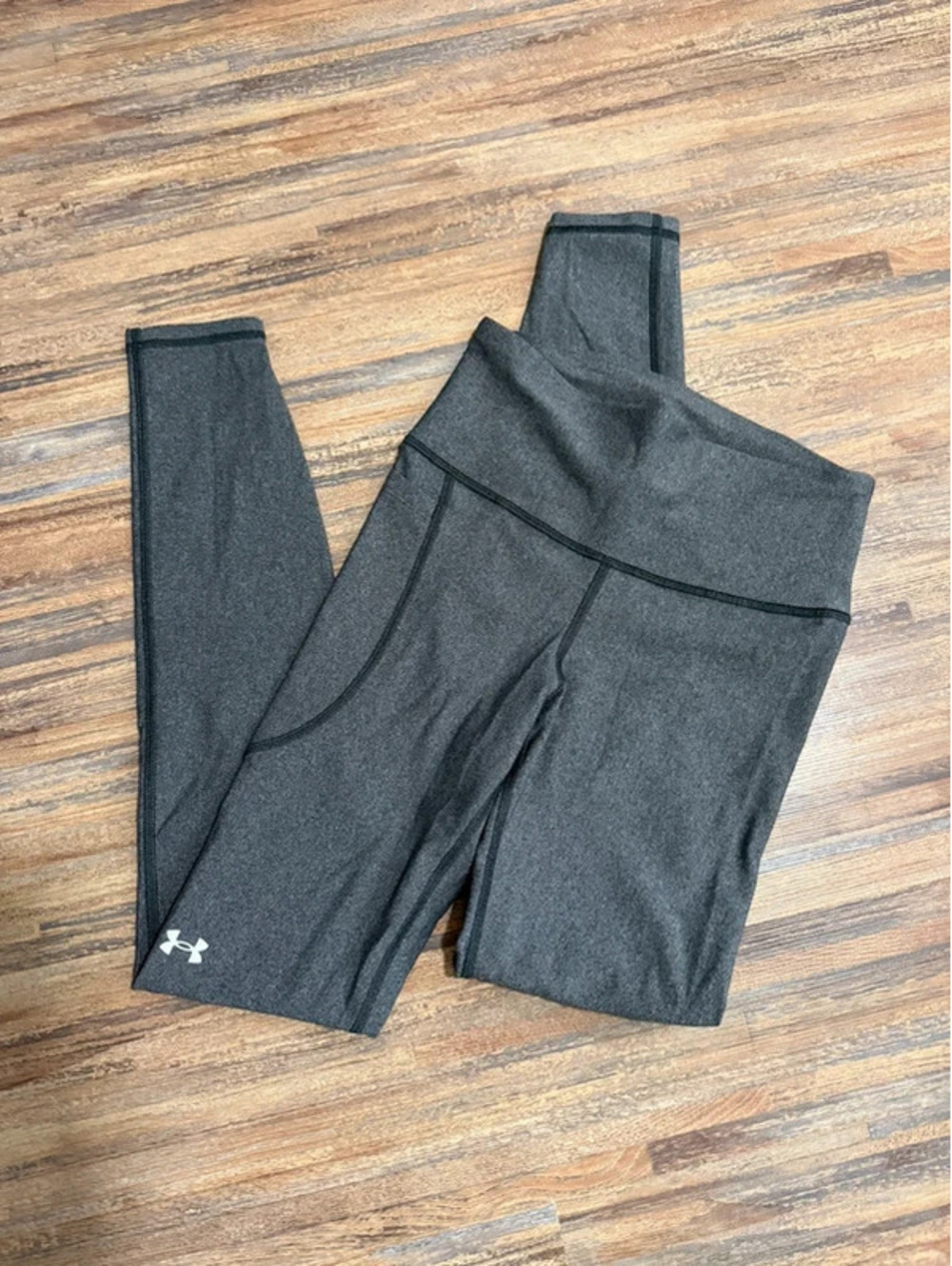 Under armour grey leggings side XS